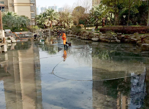 互助景观池淤泥清理